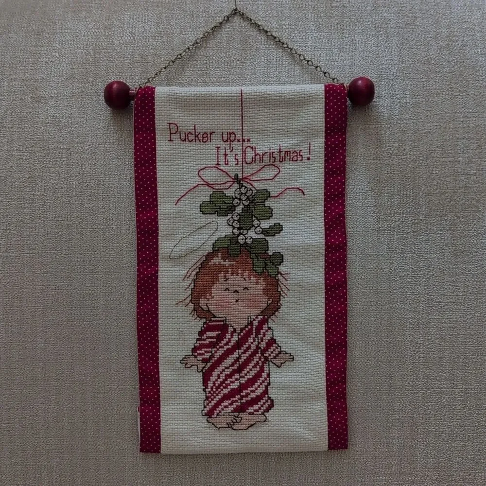 Pucker Up... It's Christmas! Handmade Cross-stitch Embroidery Wall Hanging